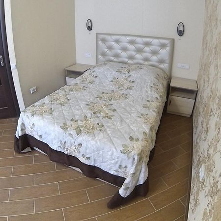 Apartamienty V "Riezidientsii-8" Vinnytsia Luaran gambar